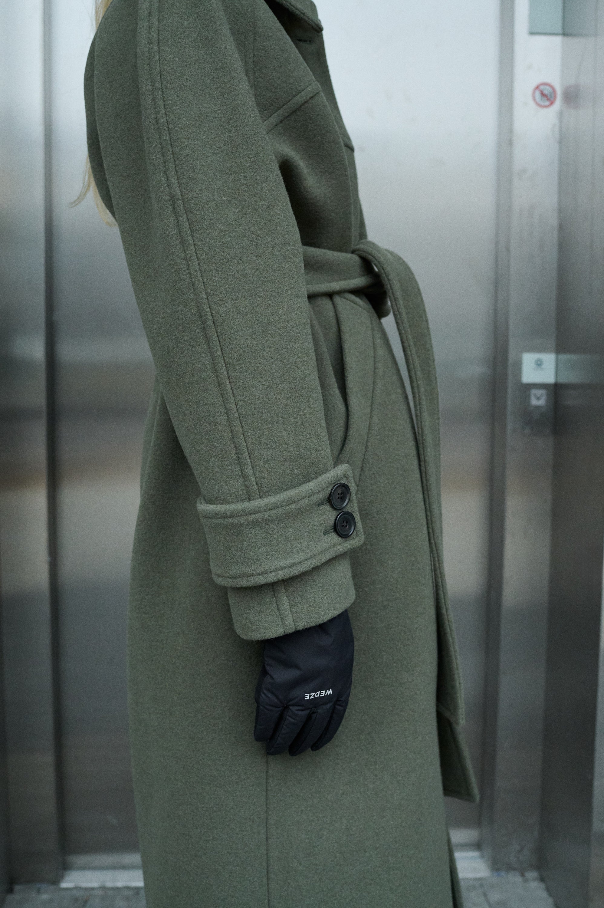 HENRI LONG WOOL COAT WITH RAGLAN SLEEVES GREEN