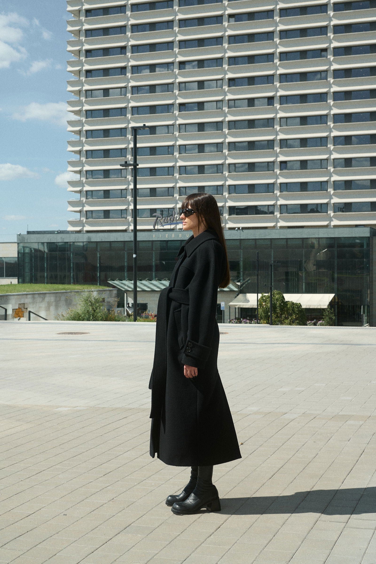 HENRI LONG WOOL COAT WITH RAGLAN SLEEVES - D.EFECT