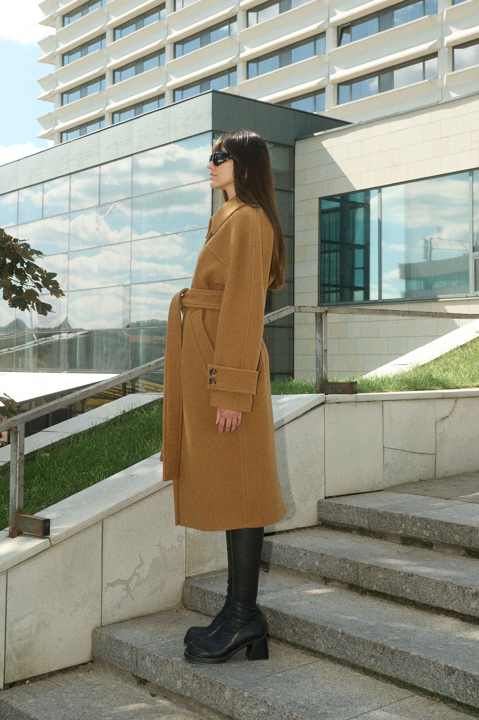 HENRI SHORT WOOL COAT WITH RAGLAN SLEEVES - D.EFECT